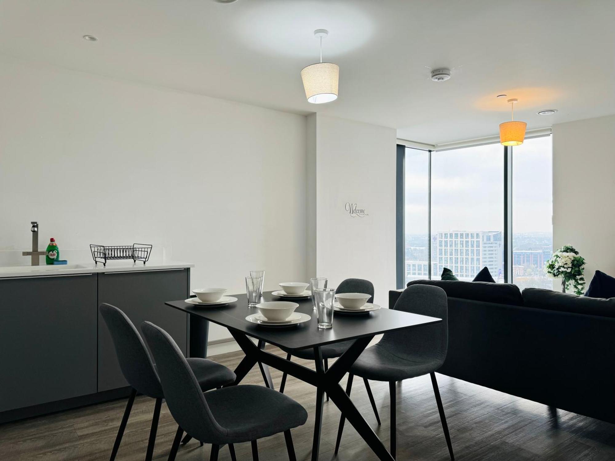 Premium Deals L Last-Minute Stay L 4 Min Walk To Birmingham Central Library L 18Th Floor 2 Bed 2 Bath City Centre Penthouse With Gym & Netflix By Jvt Short Lets Esterno foto